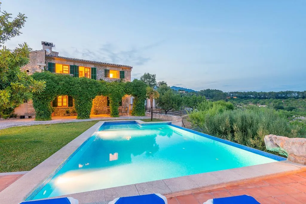 Villa Auxella Gran à Selva  0*, Selva (Mallorca)